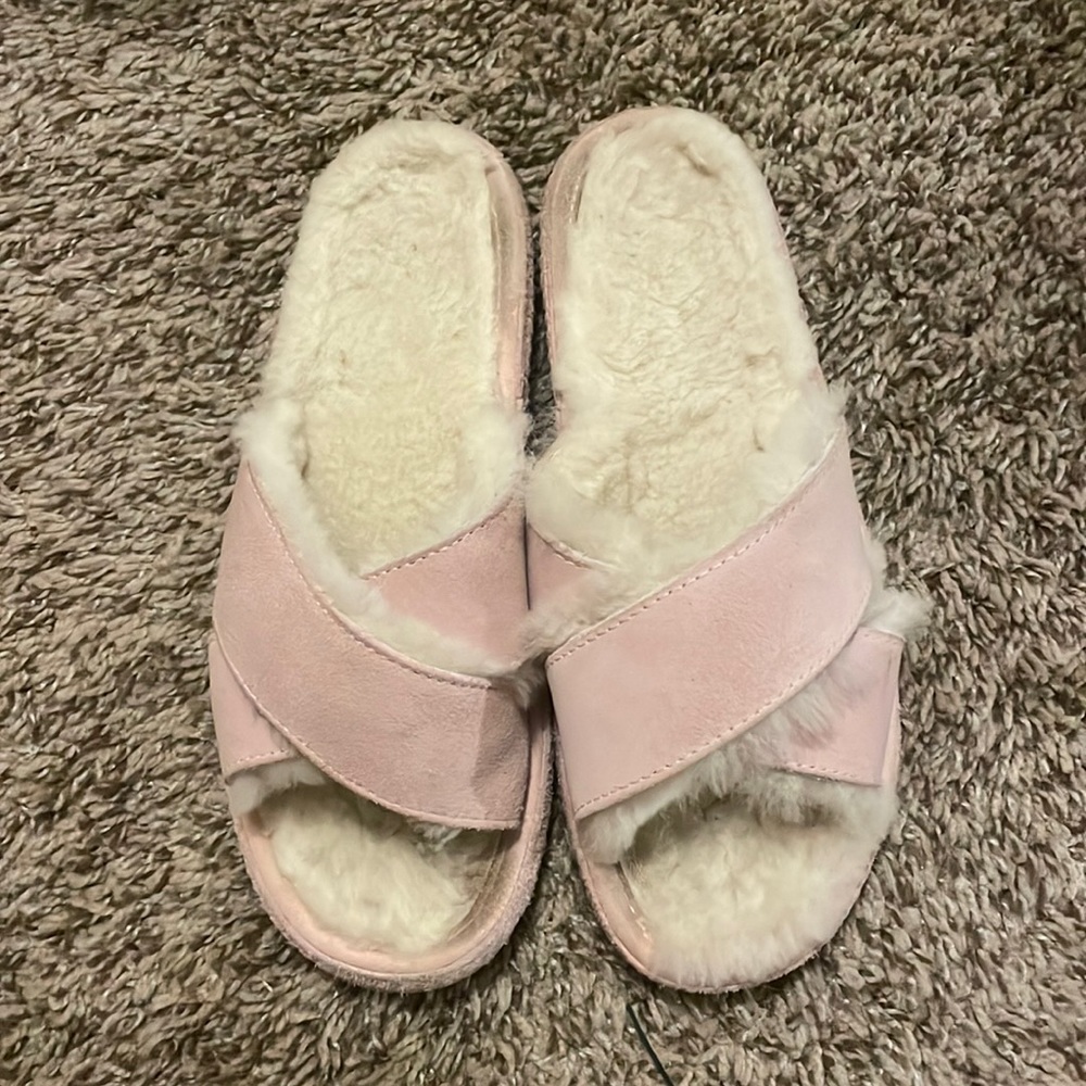 L.L. BEAN SLIPPER SHOES